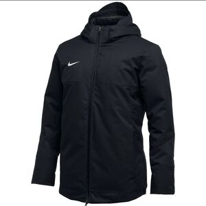 Nike Men's Black Hooded Jacket Fill Parka. 
